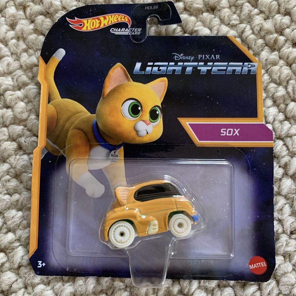 Hot Wheels Disney Pixar Lightyear Character Car Sox 2022 Movie